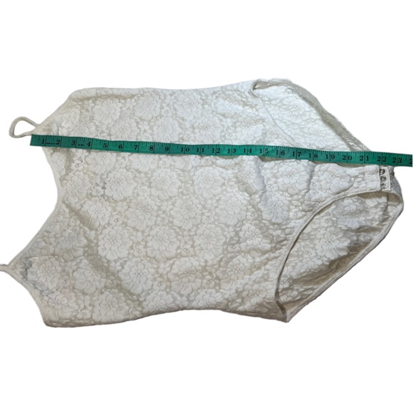 Vintage Ann Taylor Lace Bodysuit size L - Picture 14 of 15